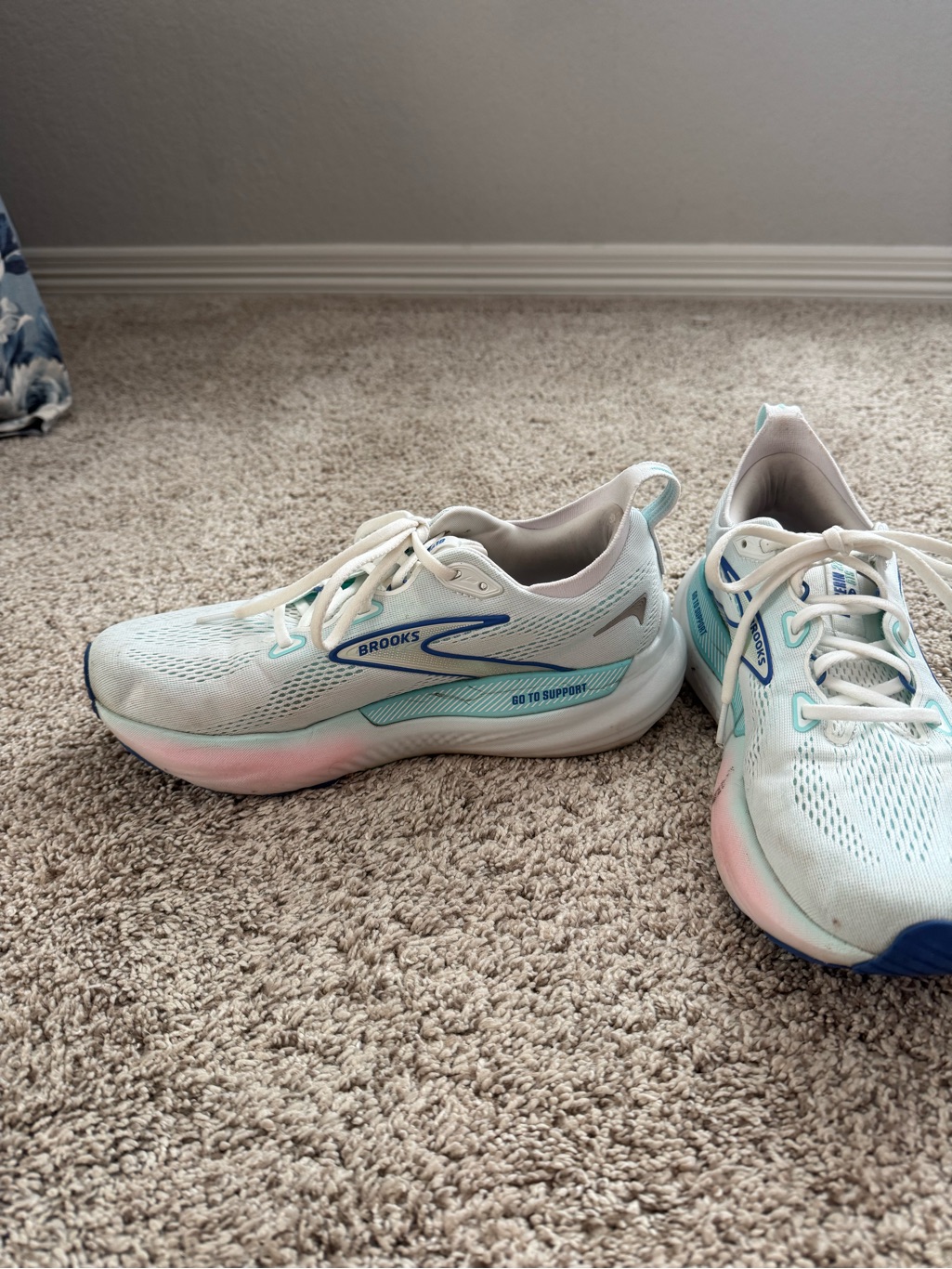 Brooks Glycerin 22 Running Shoes — image 2 of 3